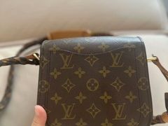 -小飞侠奢侈品回收 寄卖 养护(宝山宝龙广场店)