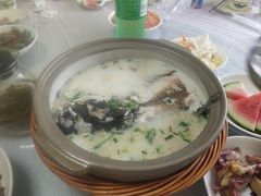 -天乐农家鱼头王(天目湖店)
