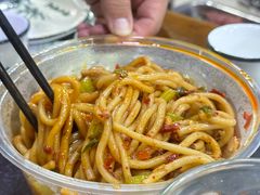 -玲玲米粉·新疆现炒米粉(大十字总店)