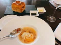 餐前面包-北京华彬费尔蒙酒店·刃餐厅