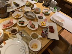 -雍和会海鲜姿造自助(湖东路店)