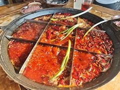 -正南齊北重庆老火锅(光华村直营店)