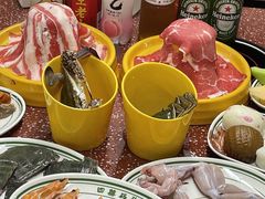 -四囍码头海鲜烧烤自助火锅(外滩南京东路悦荟广场店)
