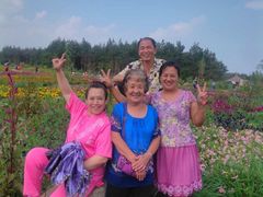 -北纬44度·金珠花海休闲农业旅游景区