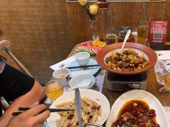 -黄泥岗·地道湖北菜(奥特莱斯店)