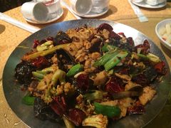 iphone_upload_pic-鑫巴蜀小镇 · 水煮鱼专研店(玉桥店)