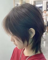 -虫二·专注健康烫染沙龙