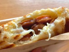 芝士烤肠爆浆-司乎·日式鲜吐司(EFC欧美广场店)