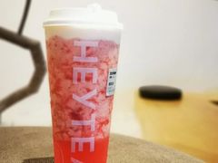 芝芝草莓桃-喜茶(广州天汇igc店)