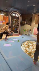 -奈尔宝家庭中心·亲子餐厅(北京东坝万达店)