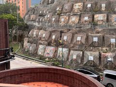 -香港大学
