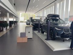 -北京中升宝辉宝马4S店