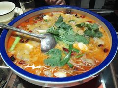 -百味地锅鸡(二店·财校分店)