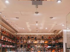 -VENCHI 闻绮(北京国贸商城店)