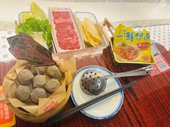 -沙胆彪炭炉牛杂煲(上海日月光广场店)