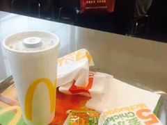 -麦当劳(深圳北站高铁店)