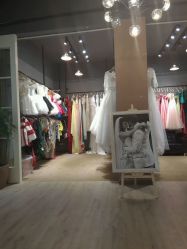 -巴黎婚纱摄影工作室