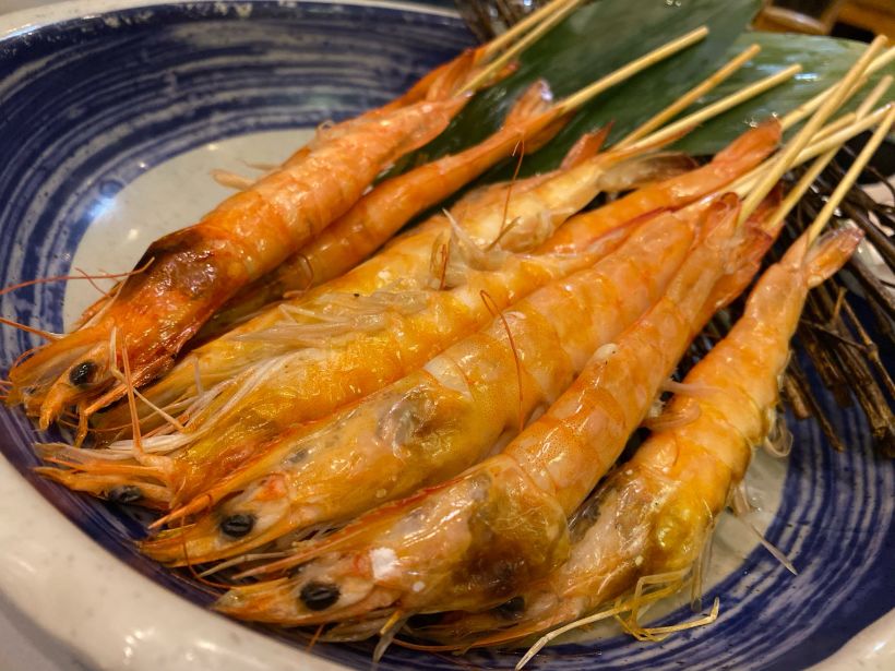 盐烤大虾:烤出来的虾肉特别扎实,弹性十足.