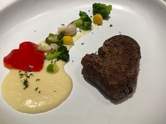 -水桶王国主题餐厅·聚会·生日派对·亲子活动·家庭套餐(亚龙湾希尔顿店)