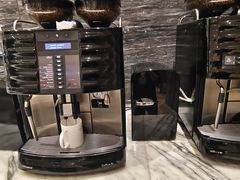 -丽都皇冠假日酒店·Matrix亦餐厅(望京店)