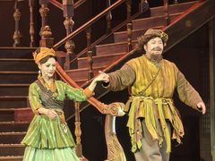 -交通银行前滩31演艺中心