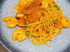 -悦享绿山墙西餐厅