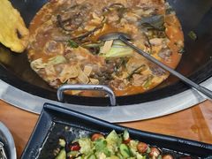 -曹丞相·地锅鸡·地锅鱼(武林店)