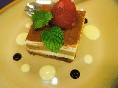 -卡佩罗意大利餐厅及酒吧Al Cappello Trattoria