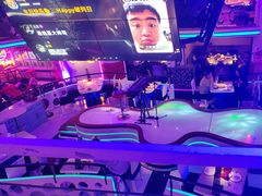 -巴特餐饮6加1音乐餐吧·新疆菜