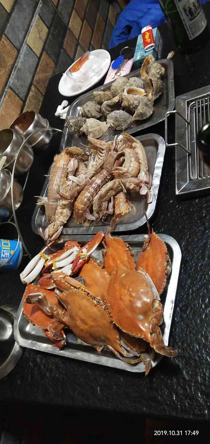 锦州胖子海鲜烧烤-"朋友下班又约来这吃点儿…而我还是照旧…两.