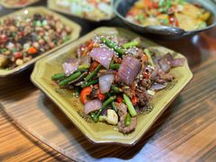 小炒牛肉-朗妈私房菜(婺女州店)