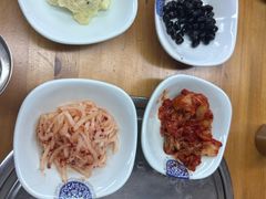 -亲昵春川鸡排(韩国美食街店)