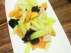 -孙家外婆•长春地标美食新名片(吾悦广场店)