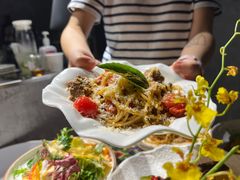 -LESCEDARS Brasserie Bistro香柏树