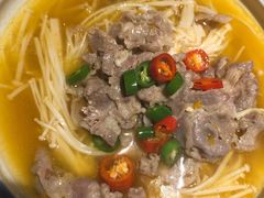 -丫丫厨娘·柠檬鸭(安吉万达店)