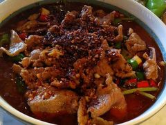 水煮牛肉-懒人盐府人家(航天桥店)