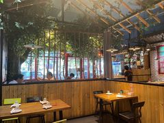 大堂-东直门小院烧烤(回龙观东大街店)