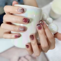 -UMl Nail 尤米美甲美睫半永久