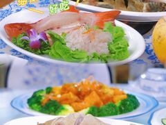 -范饭椰林川湘味海鲜·椰子鸡(三亚湾椰梦长廊店)