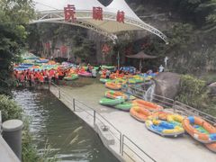 -虎啸峡漂流