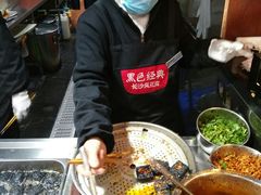 -黑色经典臭豆腐·湖南特产(步行街店)
