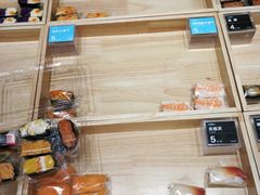 面包甜点陈列柜-鲜道寿司(无锡苏宁店)