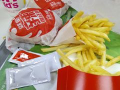 -麦当劳(中山路店)