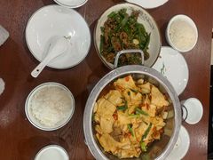 -湖南人家湘菜馆(镇江路店)