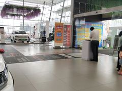 -上汽大众4S店(上海冠松店)