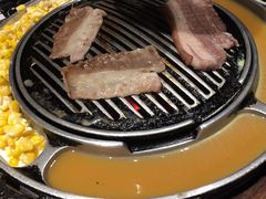 -青瓦炭韩潮烤肉(花园道店)