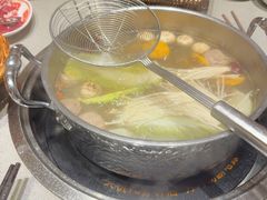 -四点金粥底火锅(沂州里店)