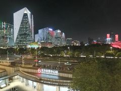 -东方体育中心(地铁站)