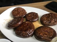 -炙热童年·老北京炙子烤肉(南锣鼓巷店)