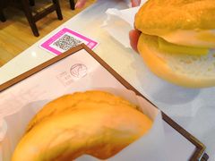 冰镇菠萝油-和平馆·地道港澳茶餐厅(西门口店)